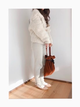 「Kastane（カスタネ）のアイテム（パンツ、グレー系）」を使った、hikariさん（レディース・151cm）の冬コーディネート