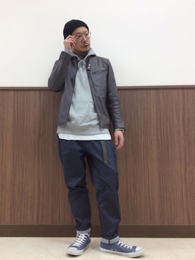「バンダナ」｜「アイテム（ライダースジャケット）」を使った、tackeさん（メンズ・175cm）の春コーディネート
