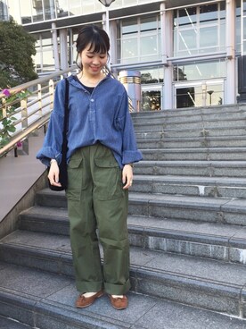 「A.P.C.（アーペーセー）のballerine porselli 17AC（バレエシューズ）」を使った、つなしまあゆみさん（レディース・153cm）の秋コーディネート