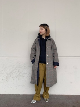 「リバーシブル」｜「アイテム（ステンカラーコート）」を使った、つなしまあゆみさん（レディース・153cm）の秋コーディネート