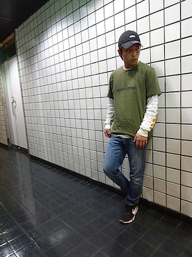 「 Tシャツ」｜ブラックストアさん（メンズ・168cm）の春コーディネート