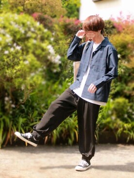 「JUNRED（ジュンレッド）のアイテム（トートバッグ）」を使った、シンさん（メンズ・171cm）の春コーディネート