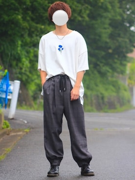 「カフスイージーパンツ」｜「アイテム（アクセサリー）」を使った、シンさん（メンズ・171cm）の夏コーディネート