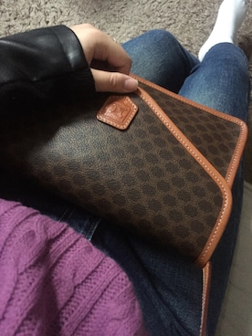 「CELINE（セリーヌ）のアイテム（ショルダーバッグ、ブラウン系）」を使った、ｒｉさん（レディース）の春コーディネート