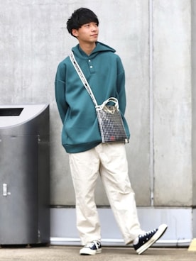 「MinoriTY（マイノリティ）の2タックテーパードワイドパンツ【MinoriTY × WEARISTA Mr.SZK（ミスタースズキ）コラボ】（スラックス）」を使った、KOHさん（メンズ・175cm）の春コーディネート