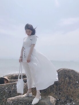 NN娜塔鲨さんのコーディネート