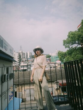 「日系休闲」｜「アイテム（帽子）」を使った、NN娜塔鲨さん（レディース・160cm）の春コーディネート
