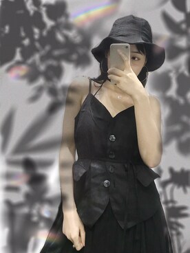 NN娜塔鲨さんのコーディネート