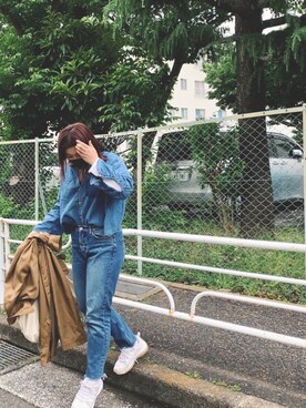 「お散歩」｜「アイテム（トレンチコート）」を使った、LUNさん（レディース・165cm）の春コーディネート