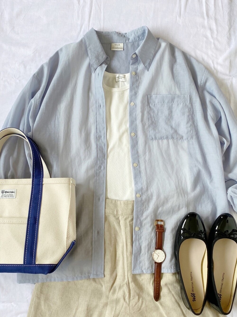 「URBAN RESEARCH DOORS、シアーシャツ、orcival」｜「URBAN RESEARCH DOORSのリップルベーシックタンクトップ（タンクトップ、ホワイト系）」を使った、あか＊さん（レディース・161cm）の春コーディネートの1枚目の写真