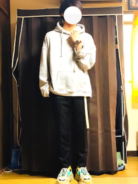 「vetements」｜「アイテム（アナログ腕時計）」を使った、Ryoka さん（メンズ・170cm）の春コーディネート