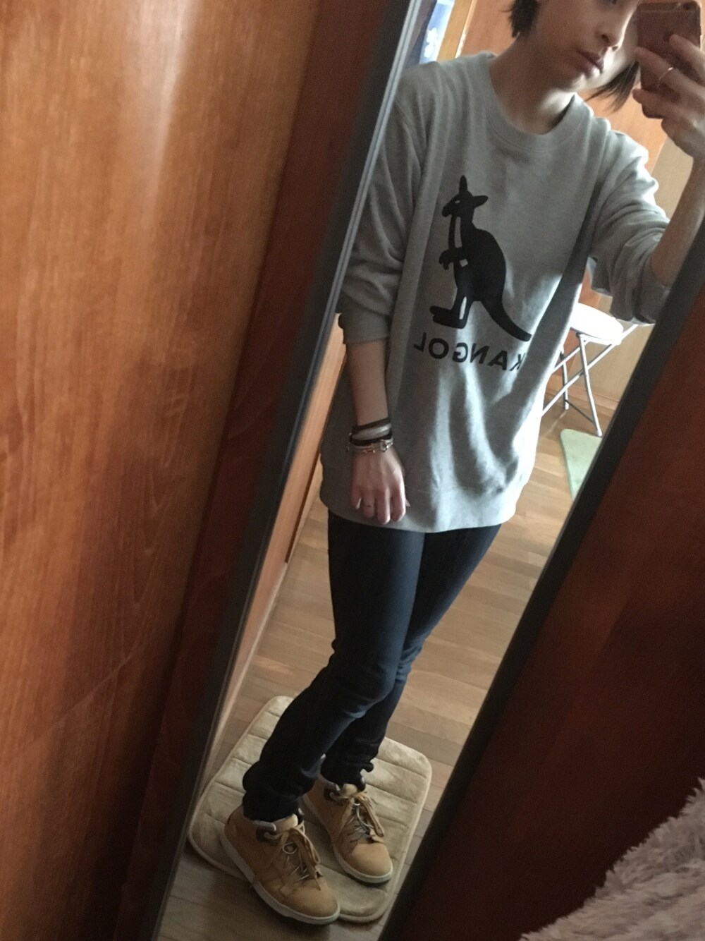 「カジュアル、休日スタイル」｜「KANGOLのアイテム（スウェット、グレー系）」を使った、YUKATONAKAIさん（レディース・157cm）の春コーディネートの1枚目の写真