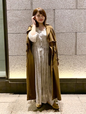 「秋のカフェオレコーデ」｜「アイテム（トレンチコート）」を使った、ナオさん（レディース・152cm）の夏コーディネート