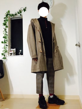 「TOMMY HILFIGER」｜「アイテム（ダッフルコート）」を使った、HJさん（メンズ・175cm）の冬コーディネート