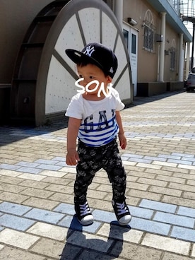 「GAP（ギャップ）のGap ヴィンテージロゴ ストライプ ボディスーツ（ロンパース、ブルー系）」を使った、☺︎mihomarun☺︎さん（キッズ・80cm）の春コーディネート