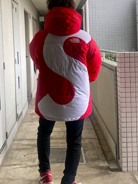 「アイテム（ダウンジャケット/コート、レッド系）」を使った、yoshinoさん（メンズ・170cm）の冬コーディネート