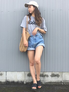 「yellow（イエロー）のアイテム（トートバッグ、ブラウン系）」を使った、a k a n eさん（レディース・167cm）の夏コーディネート