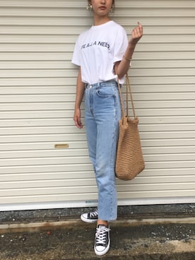 「Ungrid（アングリッド）のI HAVE ALL A NEED Tee（Tシャツ/カットソー、ホワイト系）」を使った、a k a n eさん（レディース・167cm）の秋コーディネート