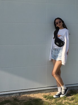 「Harley-Davidson（ハーレーダビッドソン）のアイテム（Tシャツ/カットソー、ホワイト系）」を使った、a k a n eさん（レディース・167cm）の春コーディネート