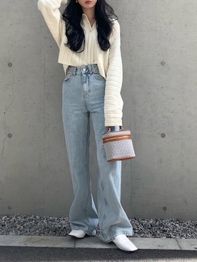 「MOUSSY（マウジー）のCROPPED KNIT ポロシャツ（ニット/セーター、ホワイト系）」を使った、a k a n eさん（レディース・167cm）の冬コーディネート