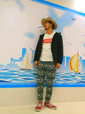 「grn」｜「アイテム（マウンテンパーカー）」を使った、きたろうさん【grn】さん（メンズ・182cm）の春コーディネート