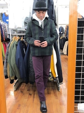 「カラーパンツ」｜「アイテム（ピーコート）」を使った、naoさん（メンズ・165cm）の冬コーディネート
