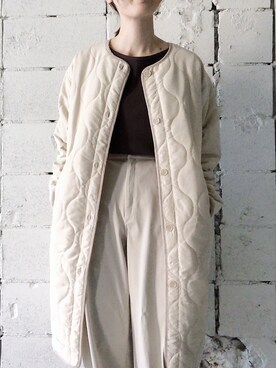 「白コーデ」｜「アイテム（その他アウター）」を使った、タケさん（レディース・165cm）の春コーディネート