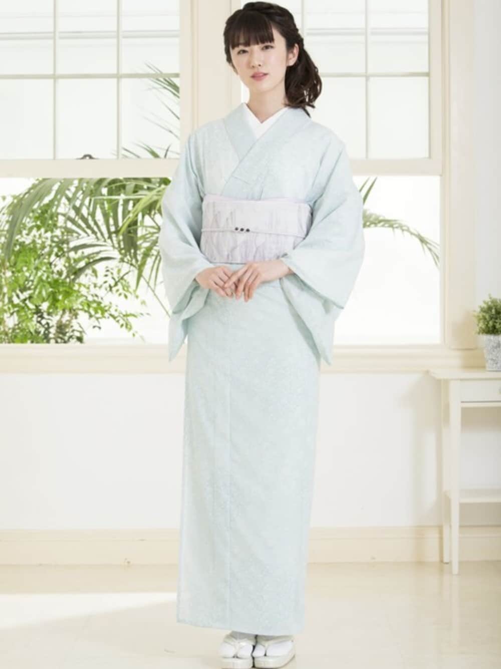 「グリーン、グレー、着物、緑、上品、きもの、夏着物、着物コーデ、きりばめ柄、きものあそび.net」｜「きもの遊び.netの夏きもの　絽（浴衣、グリーン系）」を使った、きもの遊び.netさん（レディース・167cm）の夏コーディネートの1枚目の写真