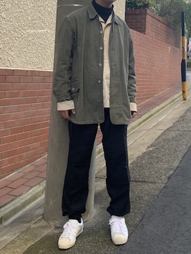 「DAIRIKU」｜「アイテム（ミリタリージャケット）」を使った、Rockyさん（メンズ・177cm）の冬コーディネート