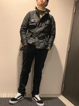 「デンハム」｜「アイテム（パンツ）」を使った、m.さん（メンズ・173cm）の冬コーディネート