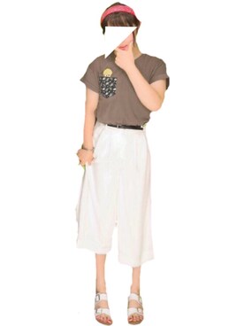 「INGNI（イング）のアイテム（パンツ、ホワイト系）」を使った、Kahoさん（レディース）の秋コーディネート