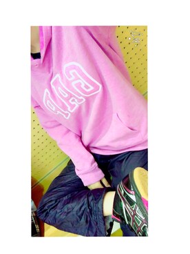 「GAP（ギャップ）のアイテム（パーカー、パープル系）」を使った、Kahoさん（レディース）の秋コーディネート