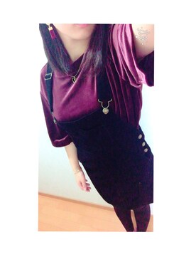 「flower necklaceのアイテム（サロペット/オーバーオール、ブラック系）」を使った、Kahoさん（レディース）の秋コーディネート
