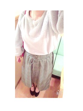 「OLIVE des OLIVE（オリーブデオリーブ）のアイテム（ニット/セーター、グレー系）」を使った、Kahoさん（レディース）の秋コーディネート