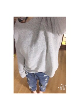 「GU（ジーユー）のアイテム（ニット/セーター、グレー系）」を使った、Kahoさん（レディース）の冬コーディネート