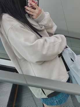 「新生活」｜「アイテム（パーカー）」を使った、Ayonniさん（レディース・162cm）の冬コーディネート