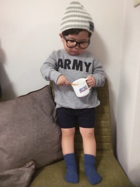 「e.a.B（エーアーベー）のアイテム（帽子）」を使った、P×Kさん（キッズ・80cm）の春コーディネート