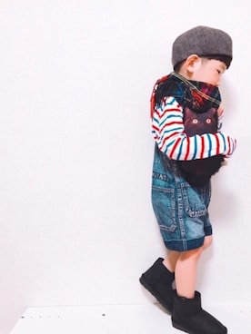 「DENIM DUNGAREE（デニムダンガリー）のアイテム（サロペット/オーバーオール）」を使った、P×Kさん（キッズ・90cm）の秋コーディネート