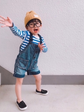 「DENIM DUNGAREE（デニムダンガリー）のアイテム（サロペット/オーバーオール）」を使った、P×Kさん（キッズ・90cm）の春コーディネート