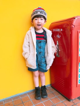「DENIM DUNGAREE（デニムダンガリー）のアイテム（オールインワン・サロペット）」を使った、P×Kさん（キッズ・100cm）の秋コーディネート