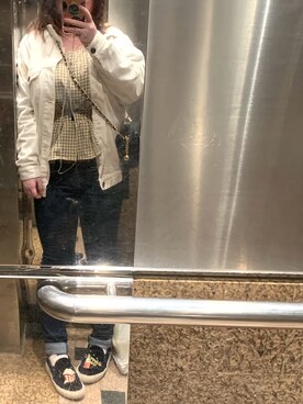 「iT（イット）のアイテム（シューズ）」を使った、karin さん（レディース・156cm）の春コーディネート