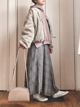 「ハーフムーンバック」｜「アイテム（ジャケット/アウター）」を使った、くつまるさん（レディース・161cm）の秋コーディネート