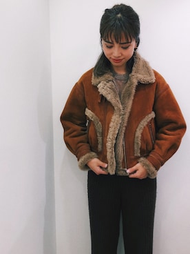 「PUBLIC TOKYO（パブリックトウキョウ）のアイテム（ムートンコート）」を使った、RINさん（レディース・164cm）の秋コーディネート