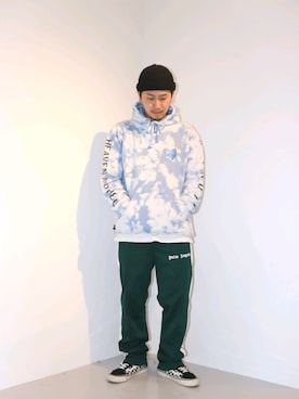 「RIPNDIP（リップンディップ）のアイテム」を使った、LHP福岡店 staffさん（メンズ・165cm）の春コーディネート