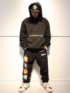 「L.H.P（エルエイチピー）のアイテム（シューズ）」を使った、LHP福岡店 staffさん（メンズ・165cm）の冬コーディネート