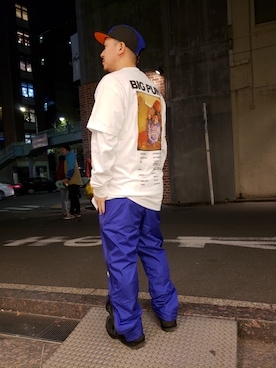 「ROKIT（ロキット）のアイテム（パンツ）」を使った、LHP福岡店 staffさん（メンズ・165cm）の春コーディネート