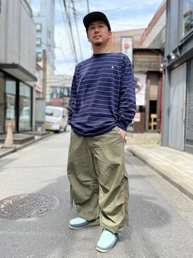 「Carhartt WIP（カーハートダブリューアイピー）のアイテム（トップス）」を使った、LHP福岡店 staffさん（メンズ・165cm）の春コーディネート