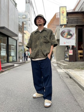 「Levi's RED（リーバイスレッド）のアイテム」を使った、LHP福岡店 staffさん（メンズ・165cm）の夏コーディネート