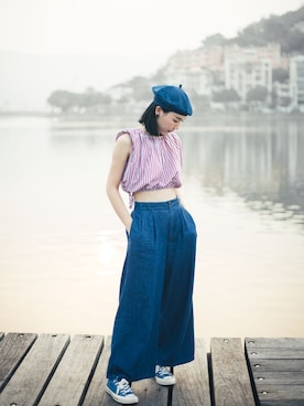 「blue」｜「アイテム（チノパンツ）」を使った、Bernice Sioさん（レディース・162cm）の春コーディネート