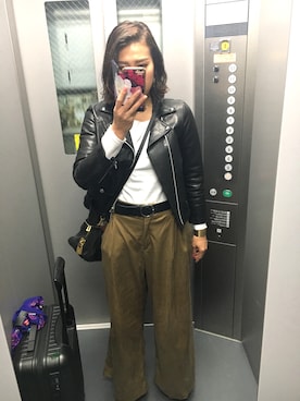 「united arrows」｜「アイテム（ライダースジャケット）」を使った、michelleさん（レディース・158cm）の春コーディネート